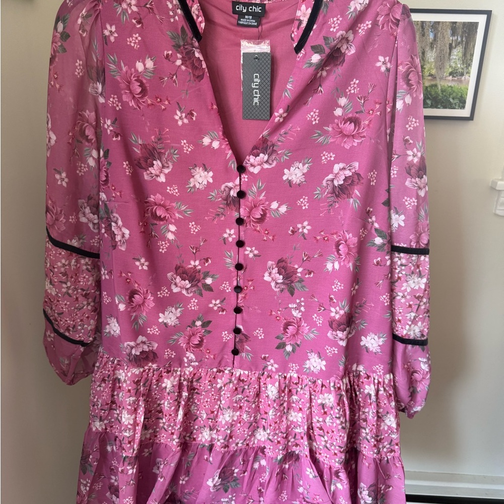 City Chic Vibrant Pink Dress with Floral Accents